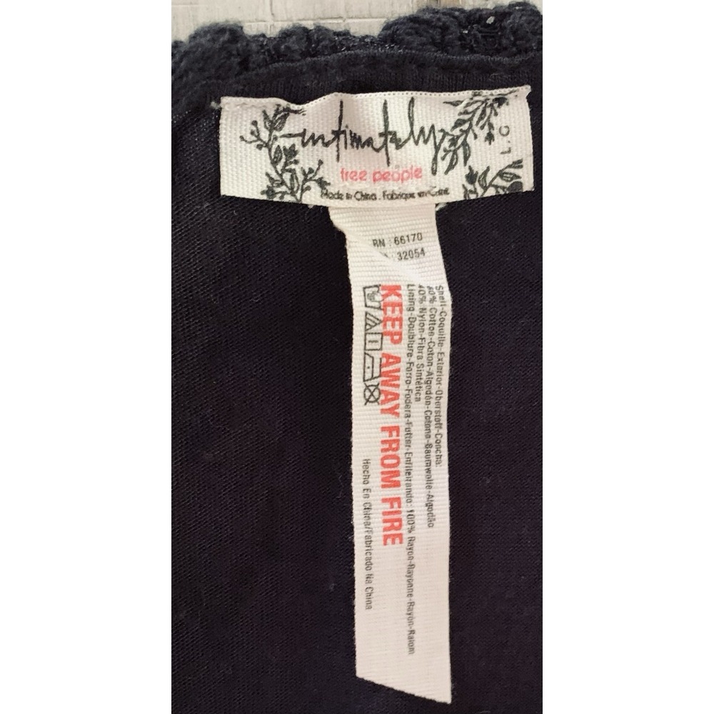 Free People Lace Dress. Black lace and open back make it sexy and comf- SZ Large - Picture 14 of 16